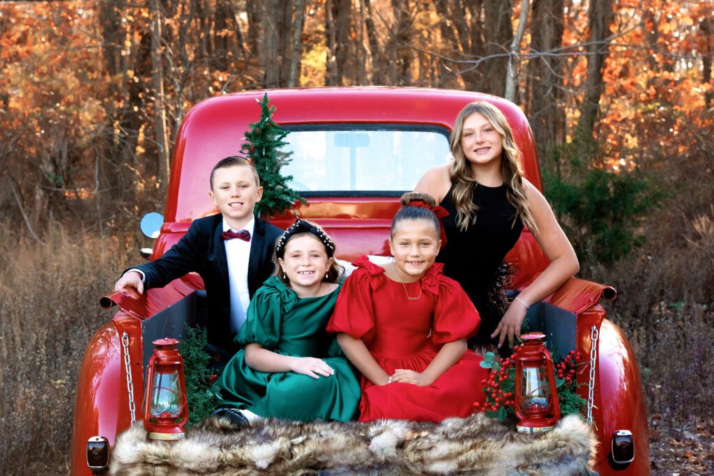 Red Truck Christmas photos in Bergen County New Jersey